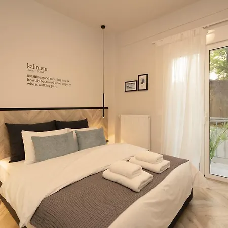 Charming Two Bedrooms Walk To Acropolis Athens