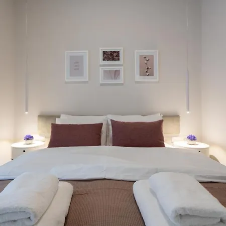 Apartment Charming Two Bedrooms Walk To Acropolis Athens